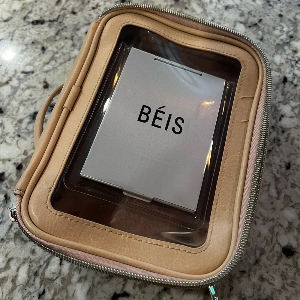 Beis The On the Go Essentials Case - Beige - Picture 4 of 9